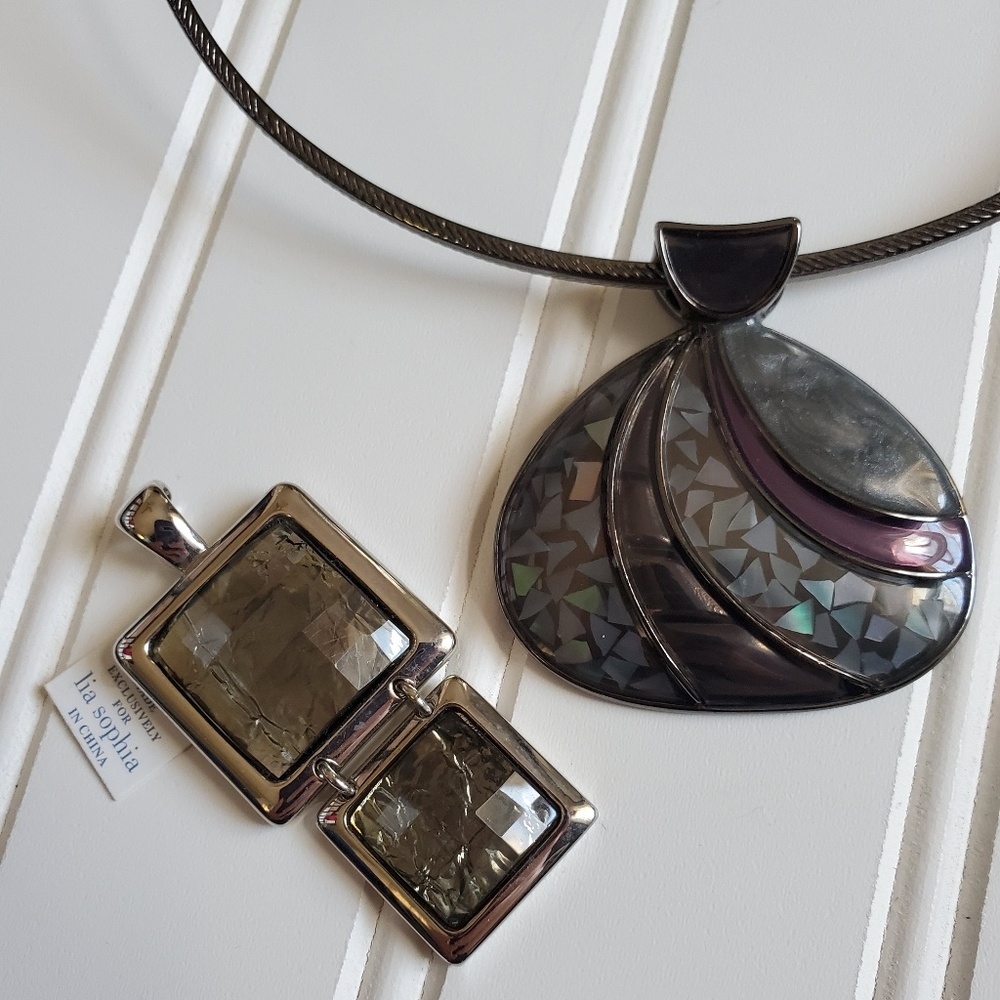Lia Sophia necklace